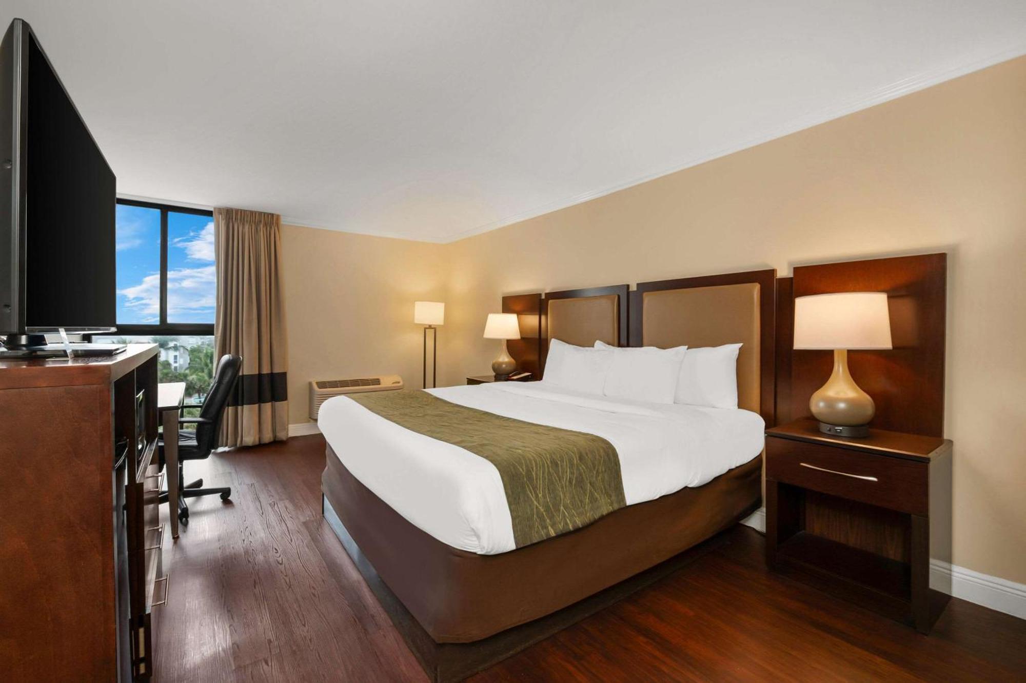 Comfort Inn Oceanside Deerfield Beach Esterno foto