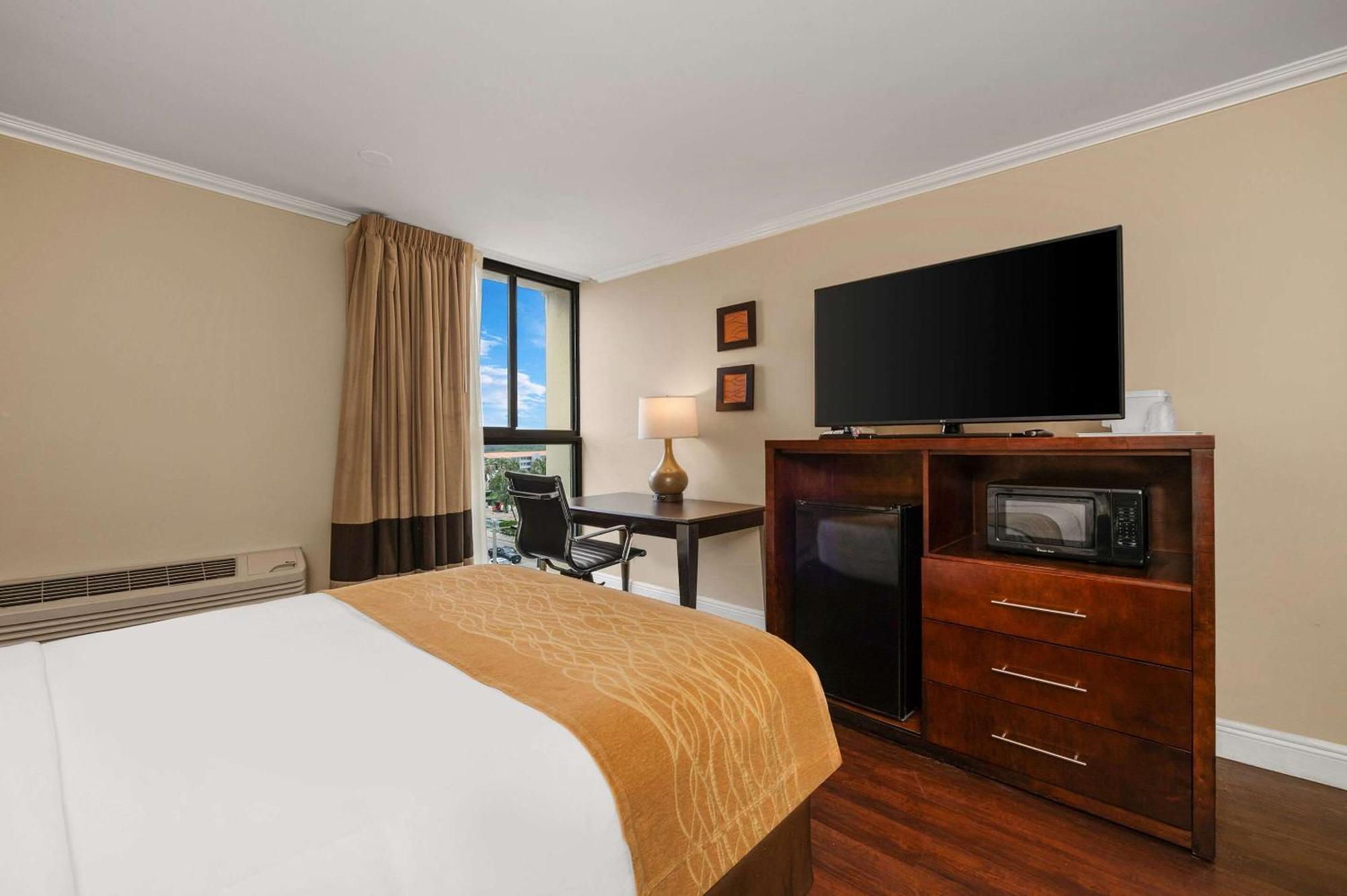 Comfort Inn Oceanside Deerfield Beach Esterno foto