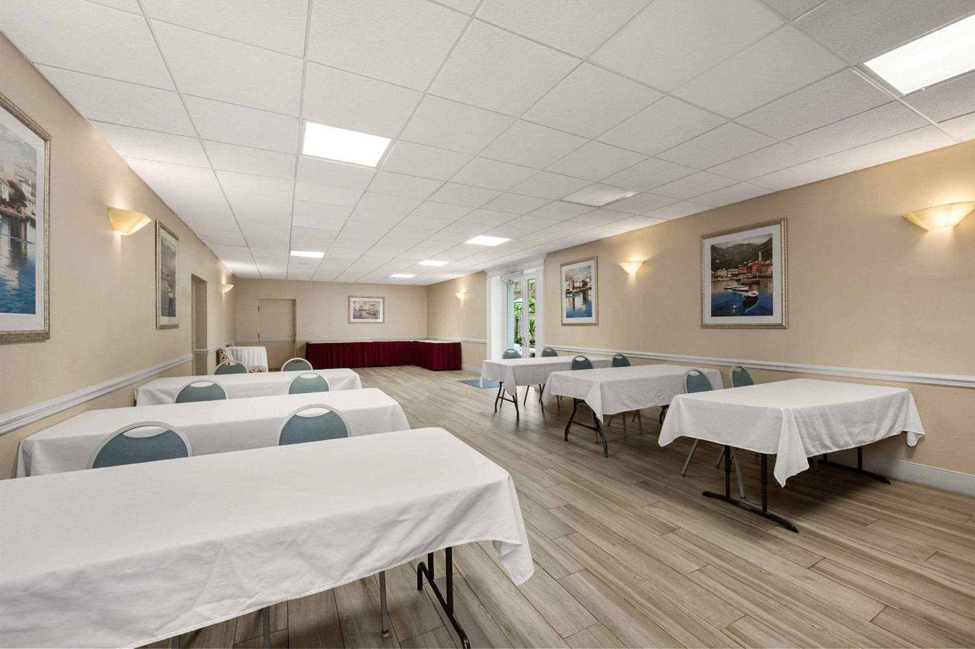 Comfort Inn Oceanside Deerfield Beach Esterno foto
